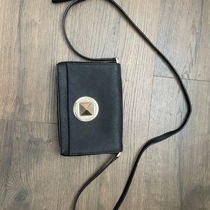 Black Kate spade crossbody